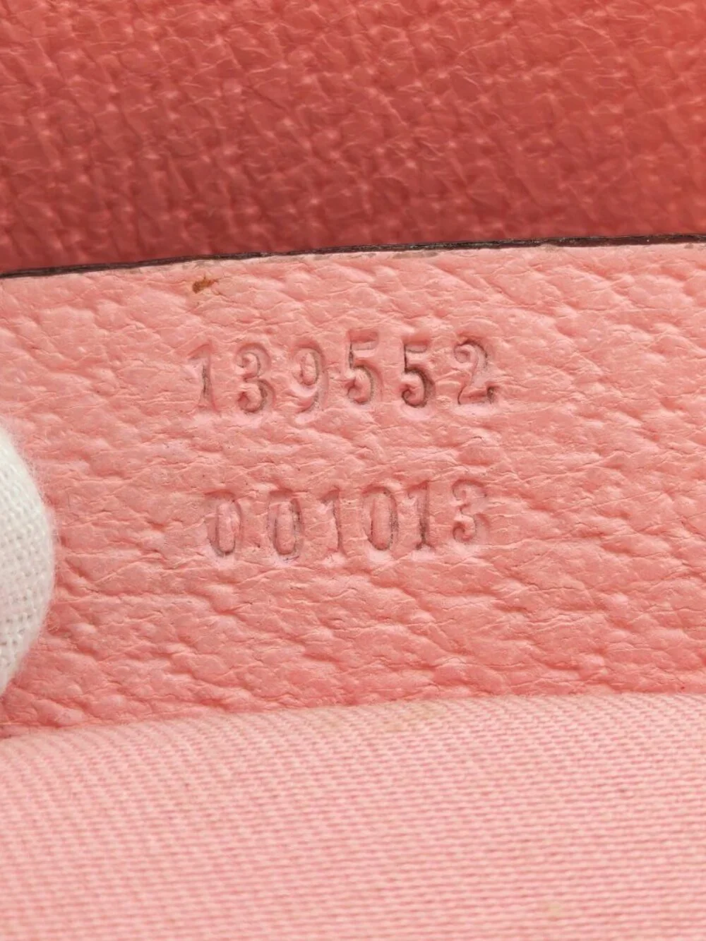 Gucci GG Canvas Pink Leather Tote Bag Gold Hardware Shoulder Bag Made in Italy